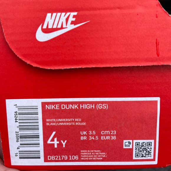 Nike dunk high championship red size US 4Y (women’s 5.5) - Picture 3 of 3